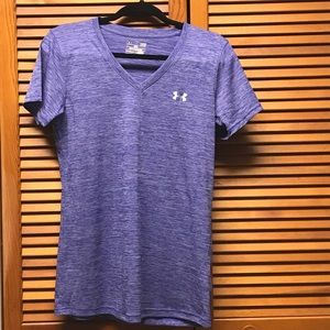 Women’s Under Armour Shirt.